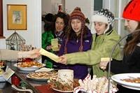 The first festival visitors arrive at Riverside Inn B&B